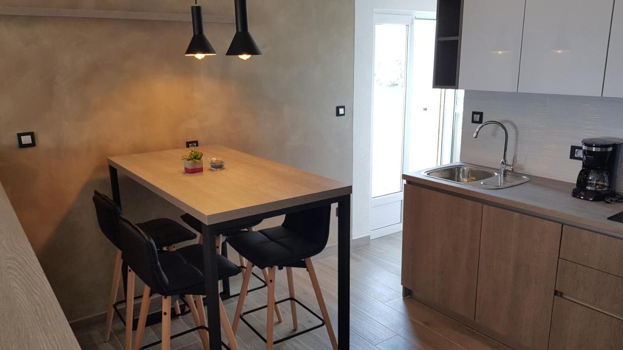Premium Appartments Suha Punta Kampor Exteriér fotografie